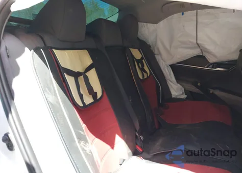 2018 Toyota Camry Le из США, поврежденный, VIN 4T1B11HK3JU561686